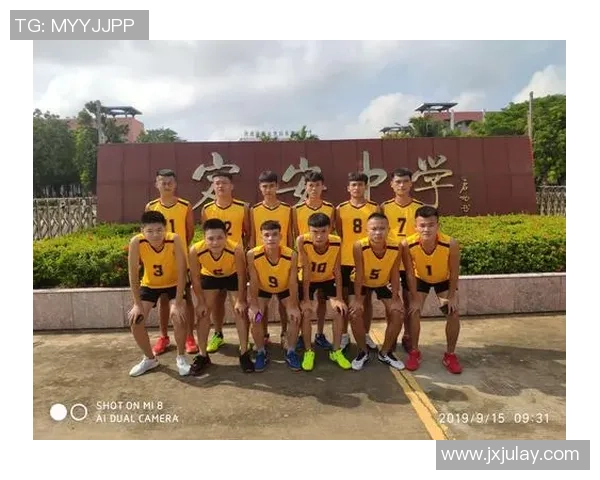 成都排球队的成长之路：一段关于坚持与团结的排球纪实故事